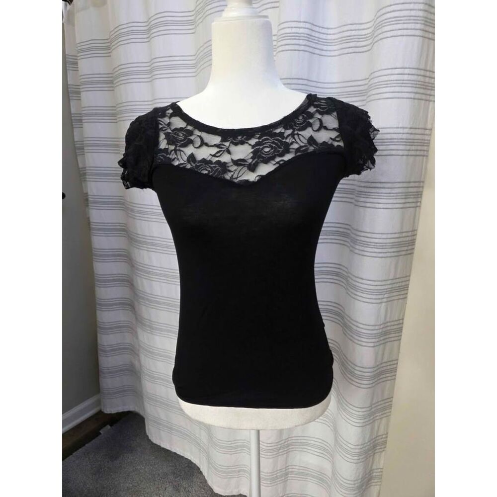 Spiral Direct Black Lace Yoke Top Size Small